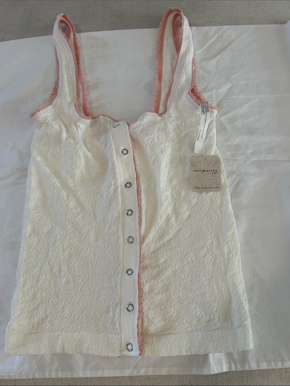 Free People Intimacy Sweet Point Seamless Cardi Tank, White Alyssum, M/L, NWT - Picture 4 of 10